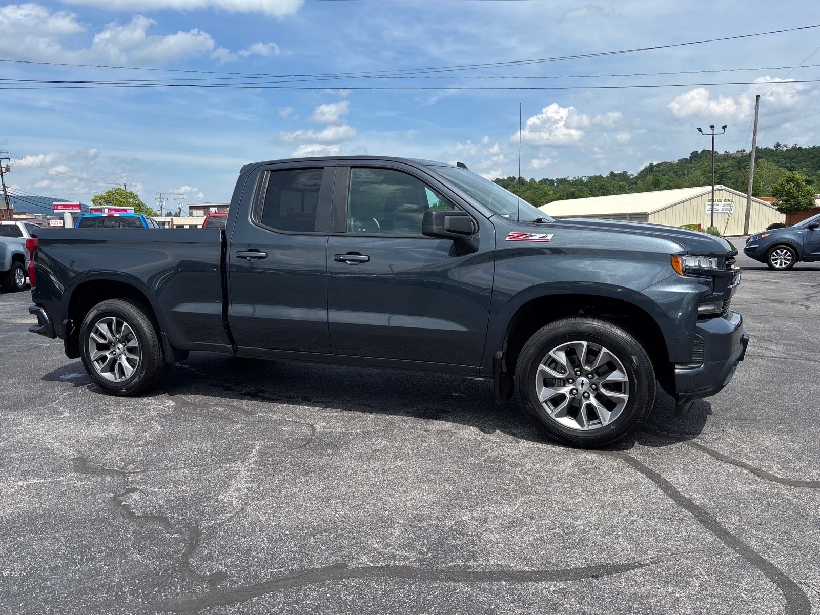 2019 Chevrolet Silverado 1500 RST in Shadow Gray Metallic — front three-quarter view