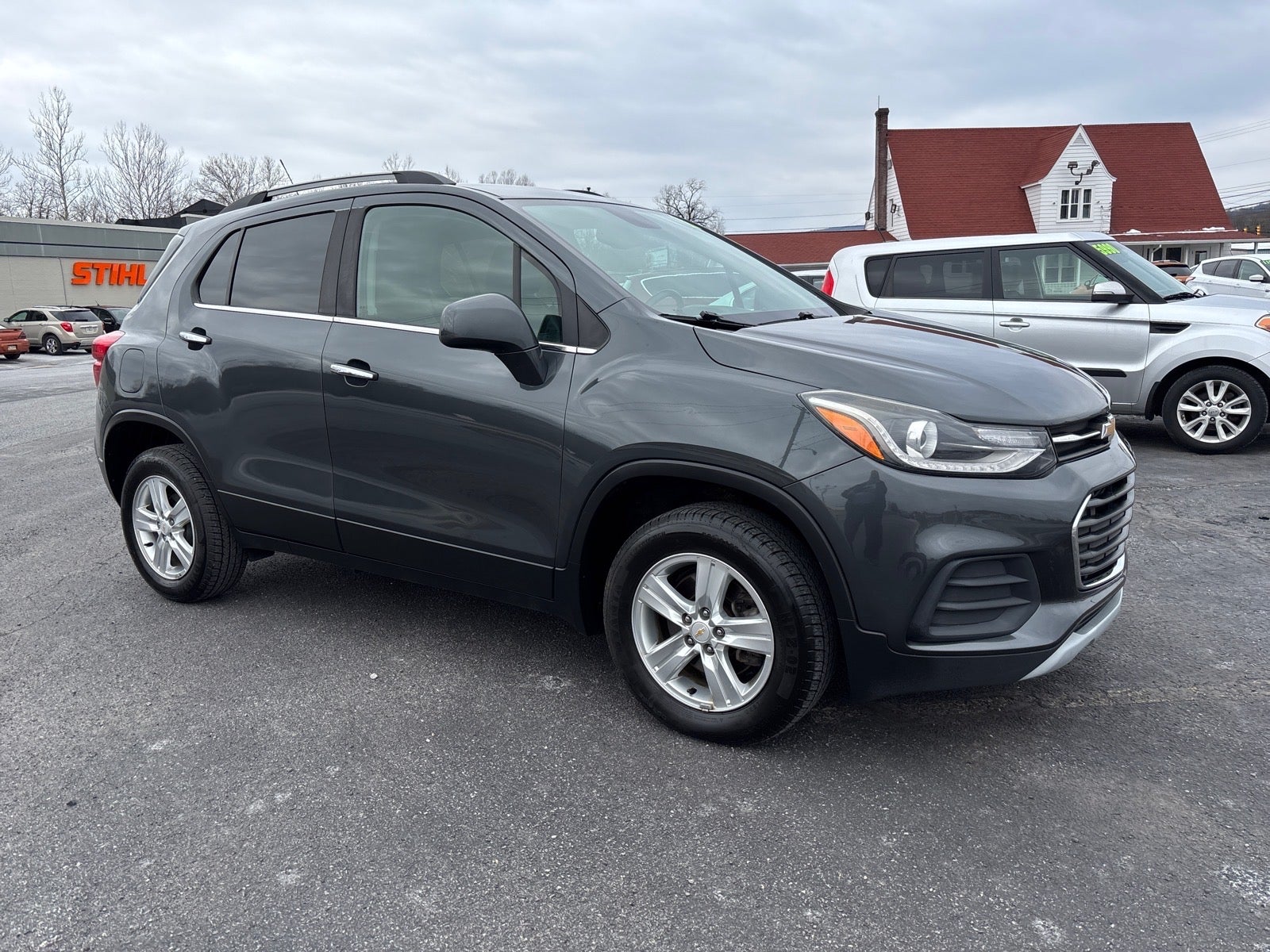 2018 Chevrolet Trax LT in Nightfall Gray Metallic (G7q) — front three-quarter view